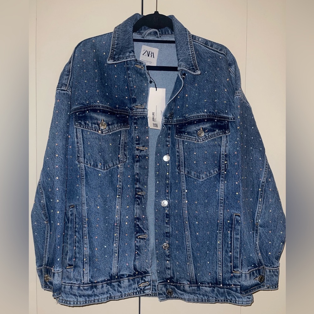 Zara Oversize Denim Jacket Size S-M Denim blue with iridescent rhinestones